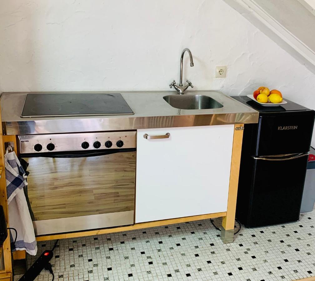 Studio Apartment In Direkter Naehe Zur Uniklinik Homburg Homburg  Kültér fotó